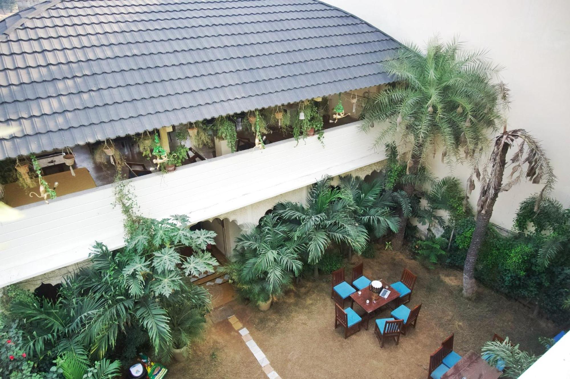 Banana Hostel プシュカル エクステリア 写真