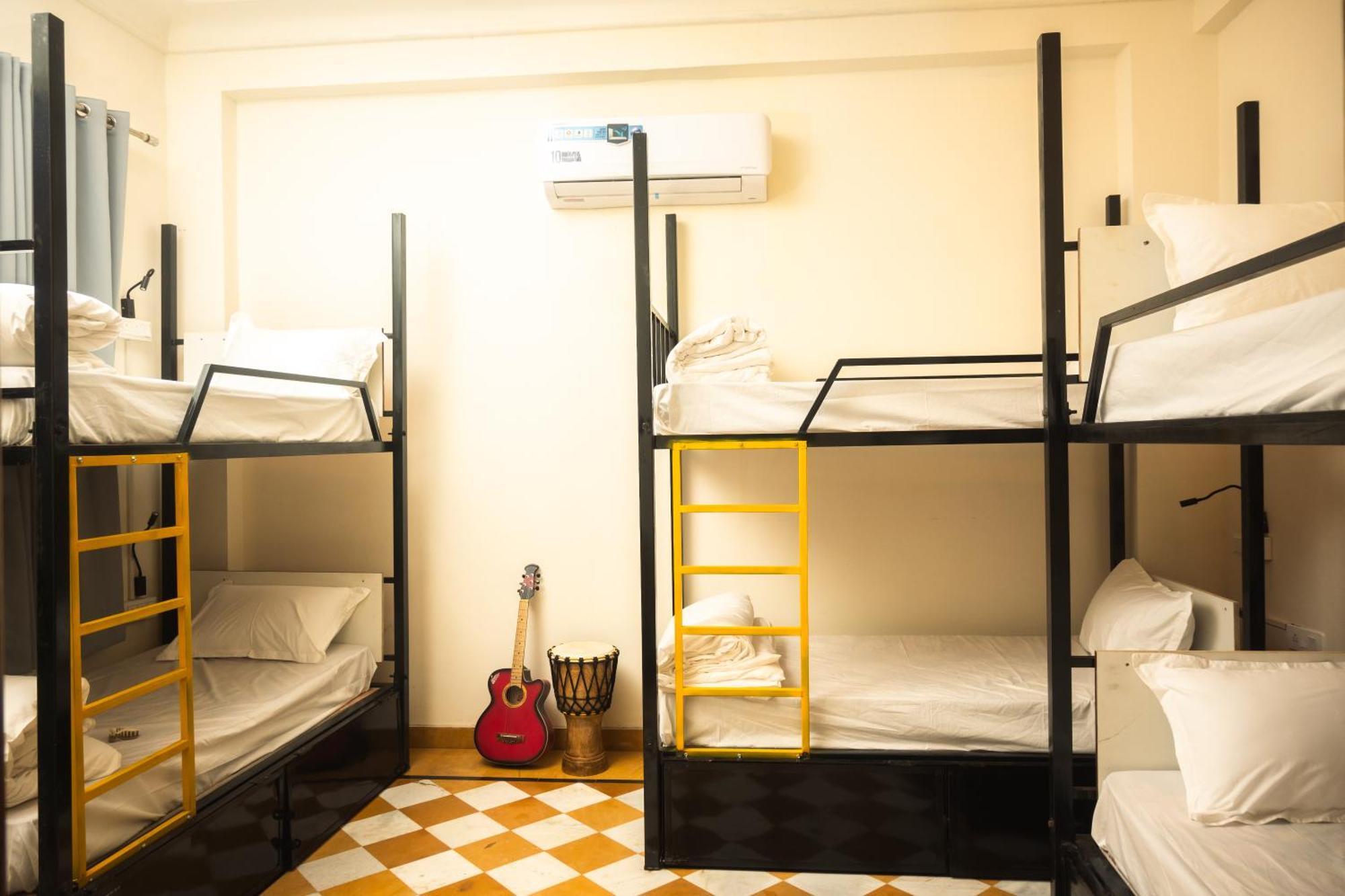 Banana Hostel プシュカル エクステリア 写真